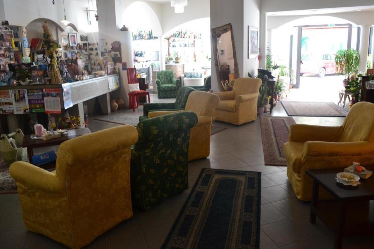 רימיני Hotel Alfredo'S מראה חיצוני תמונה