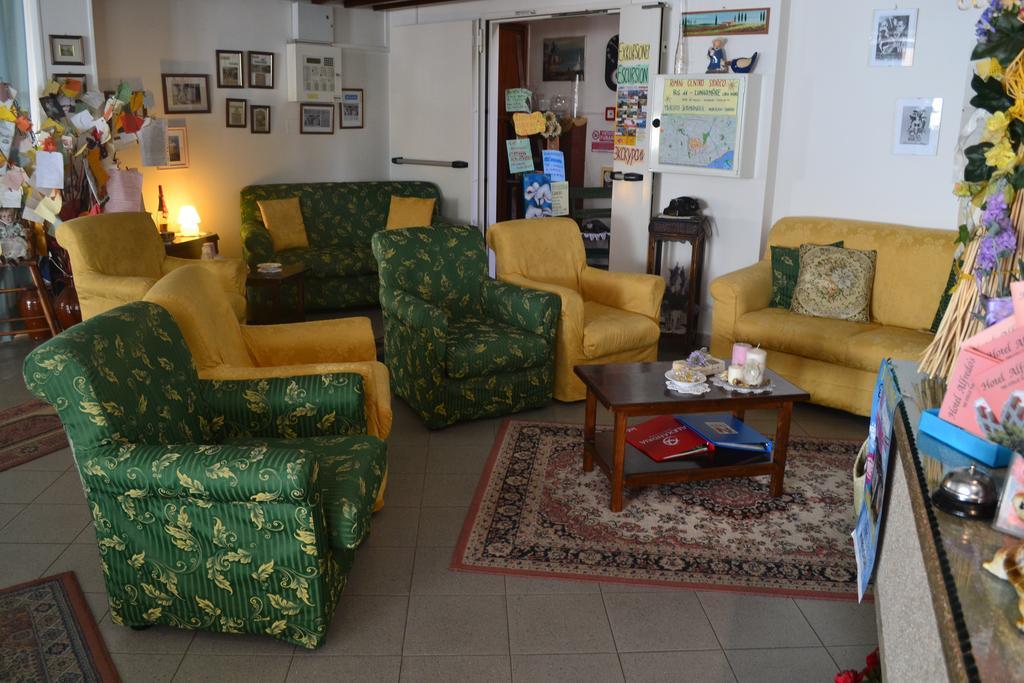 רימיני Hotel Alfredo'S מראה חיצוני תמונה